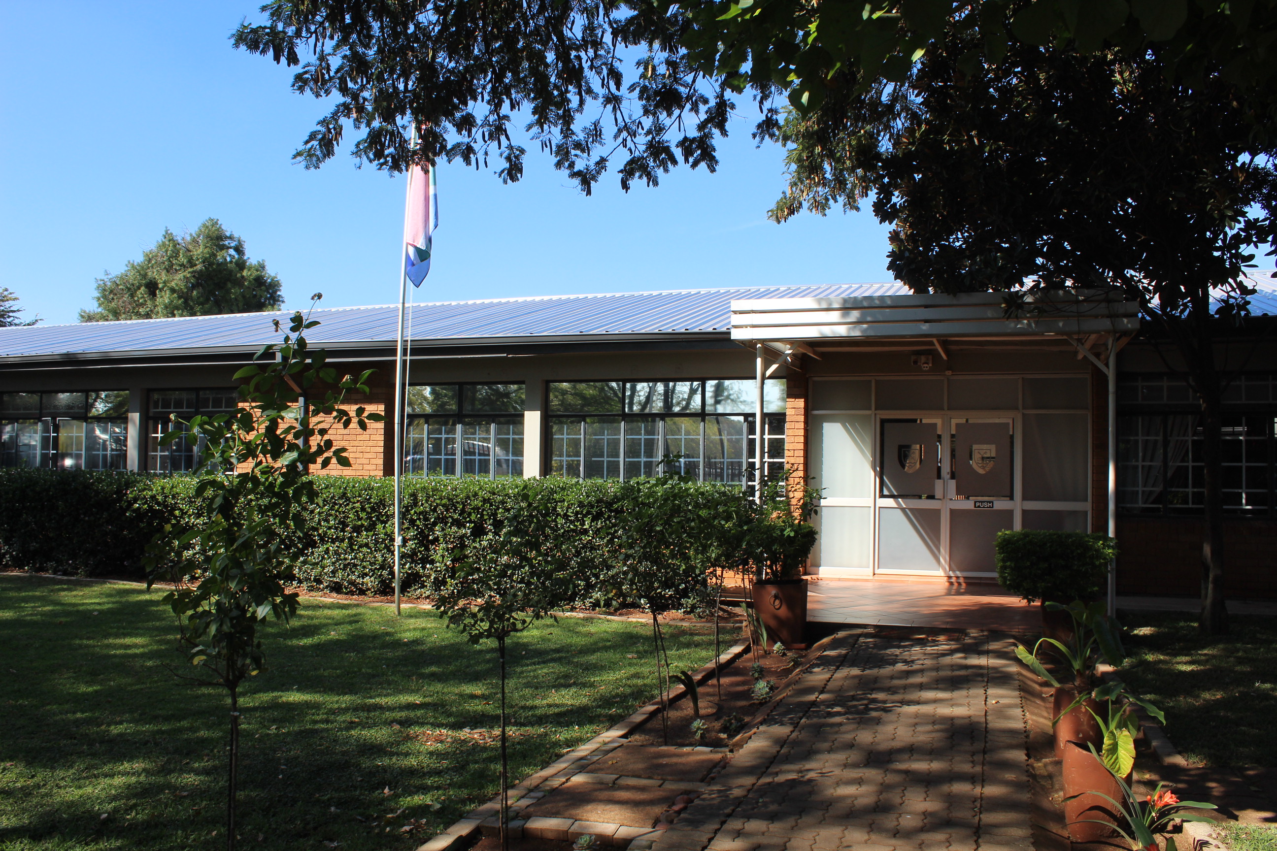 Entrance 6